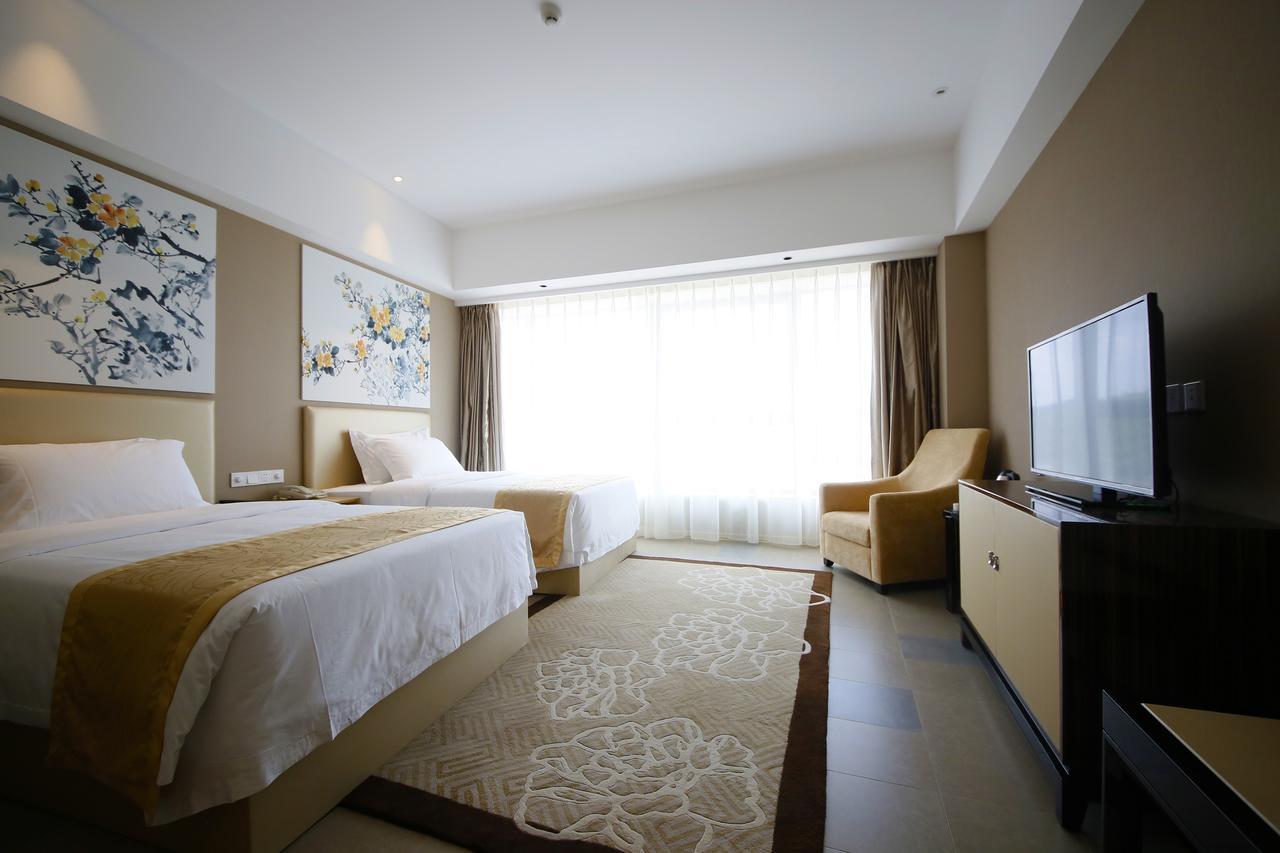 Howard Johnson Flower City Hotel Kunming Esterno foto