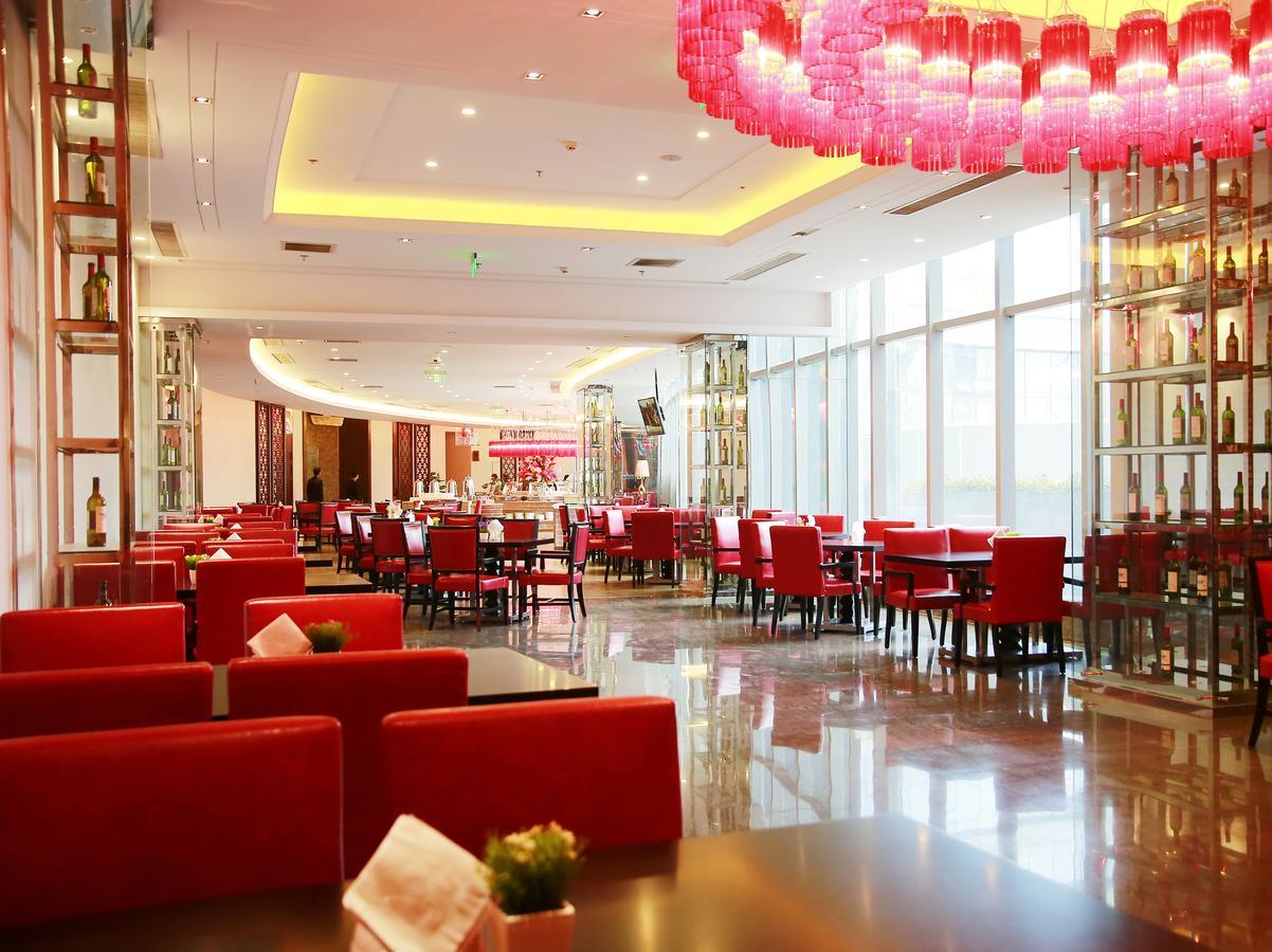 Howard Johnson Flower City Hotel Kunming Esterno foto